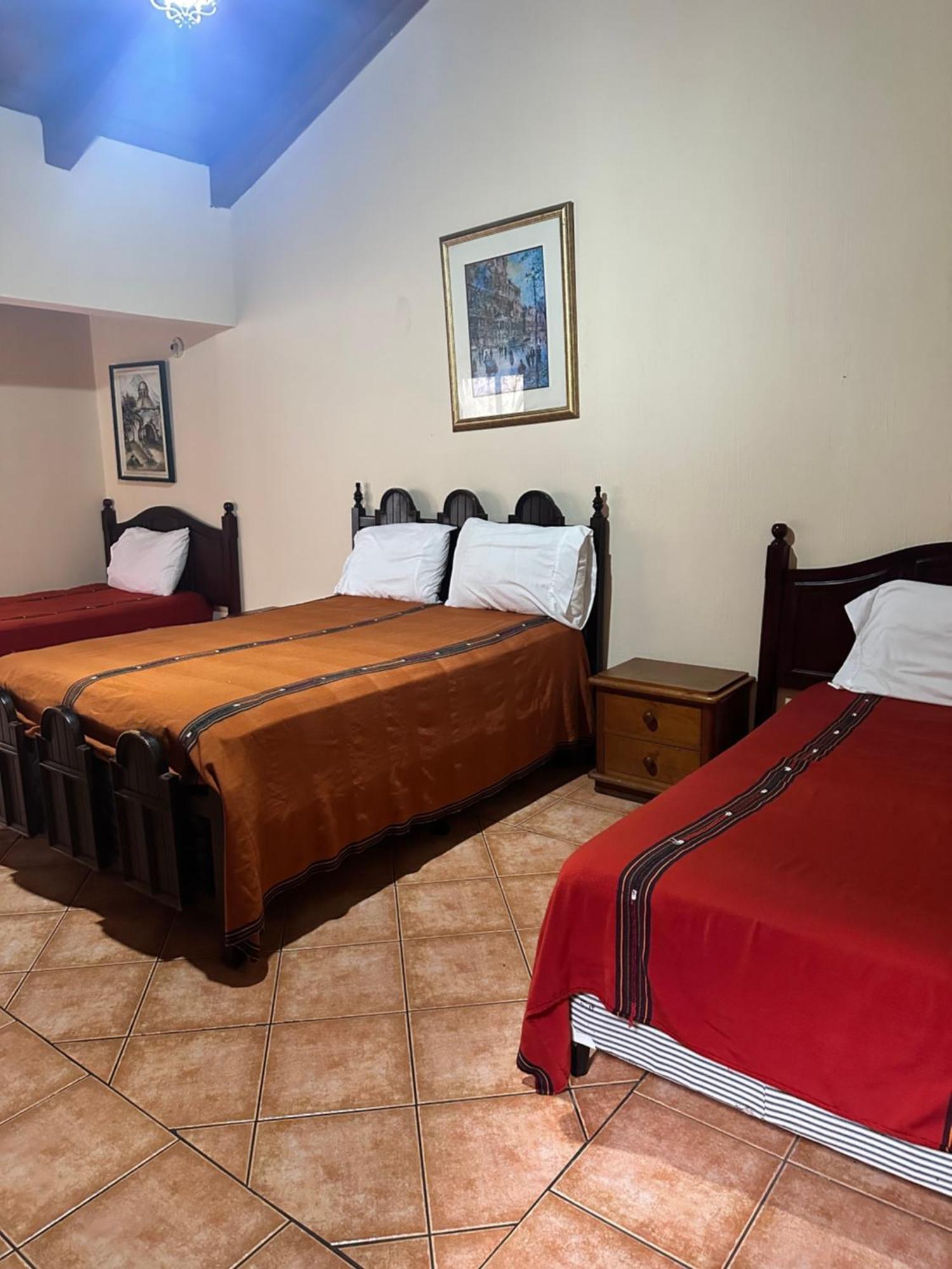Don Valentino Hotel Antigua Стая снимка