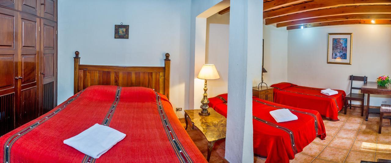 Don Valentino Hotel Antigua Екстериор снимка