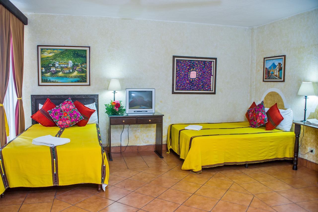 Don Valentino Hotel Antigua Екстериор снимка