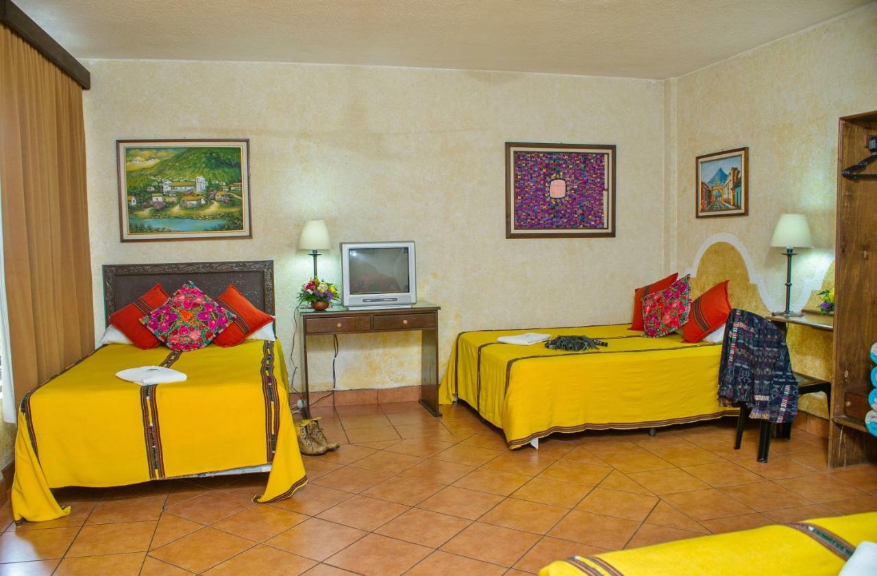 Don Valentino Hotel Antigua Екстериор снимка