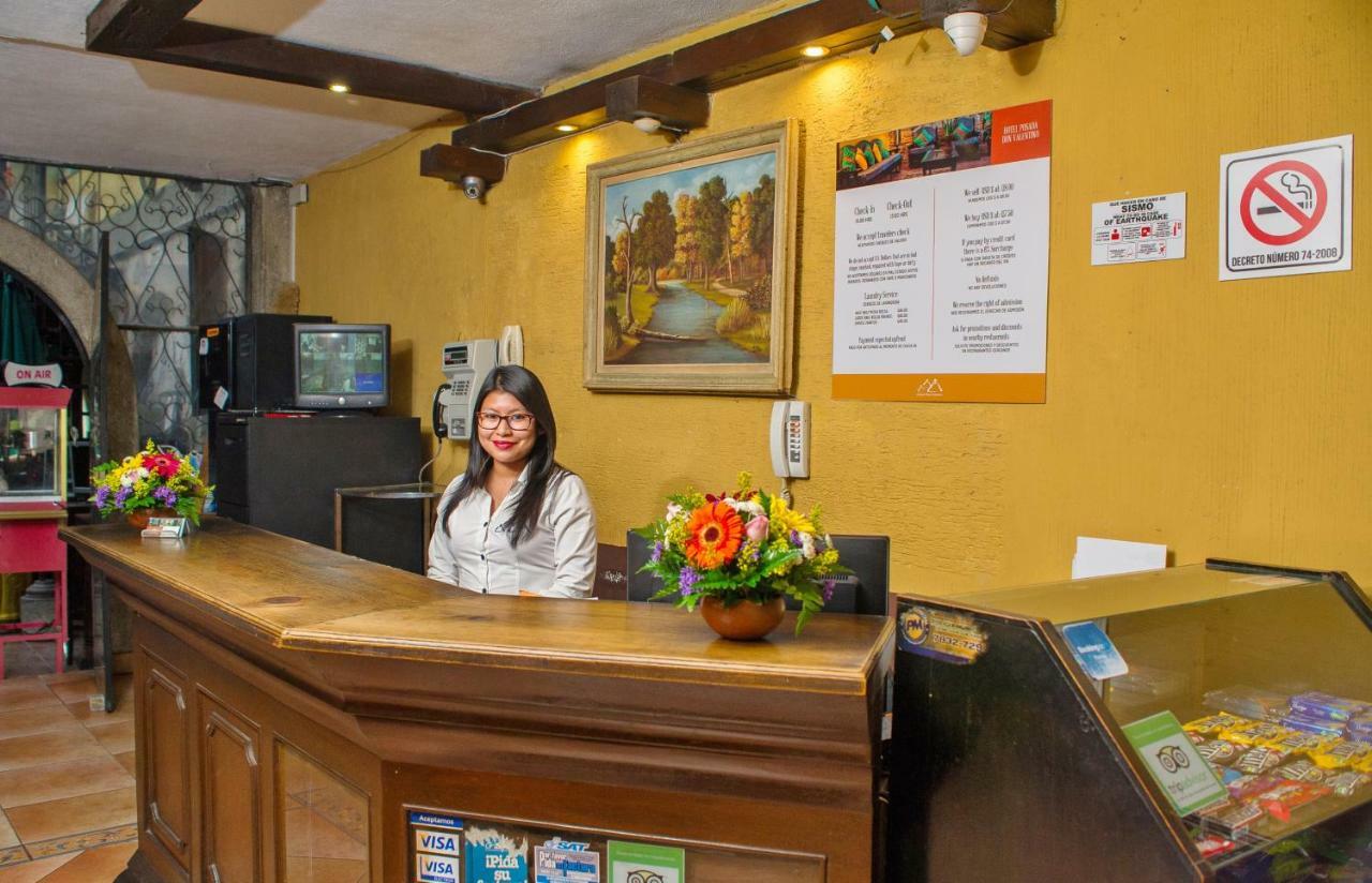 Don Valentino Hotel Antigua Екстериор снимка